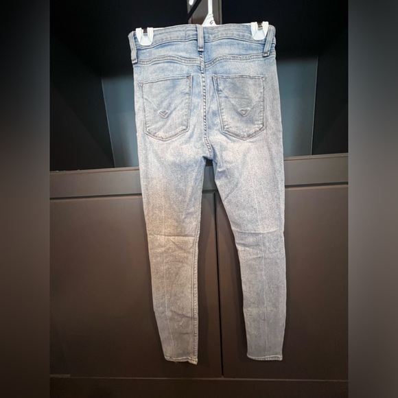 Hudson light blue size 26 jeans/regular length - Picture 2 of 3